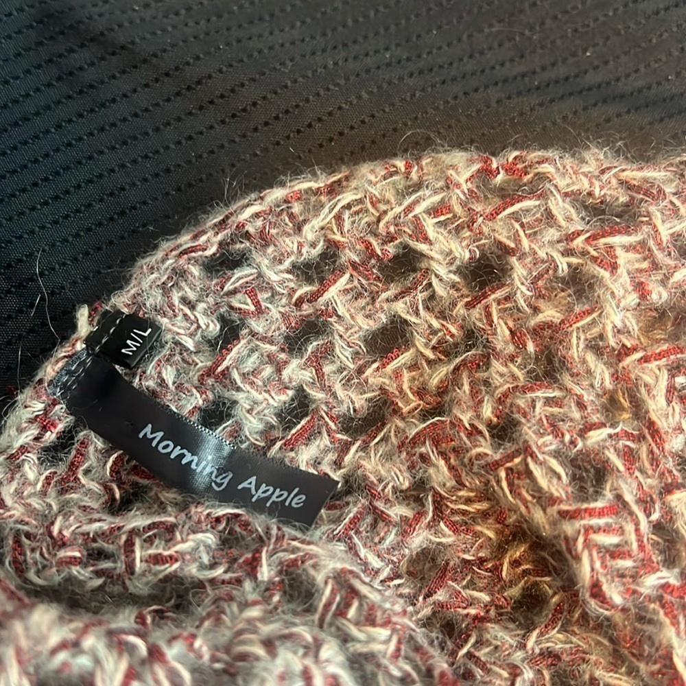 morning Apple wool  knit sweater - Picture 4 of 4